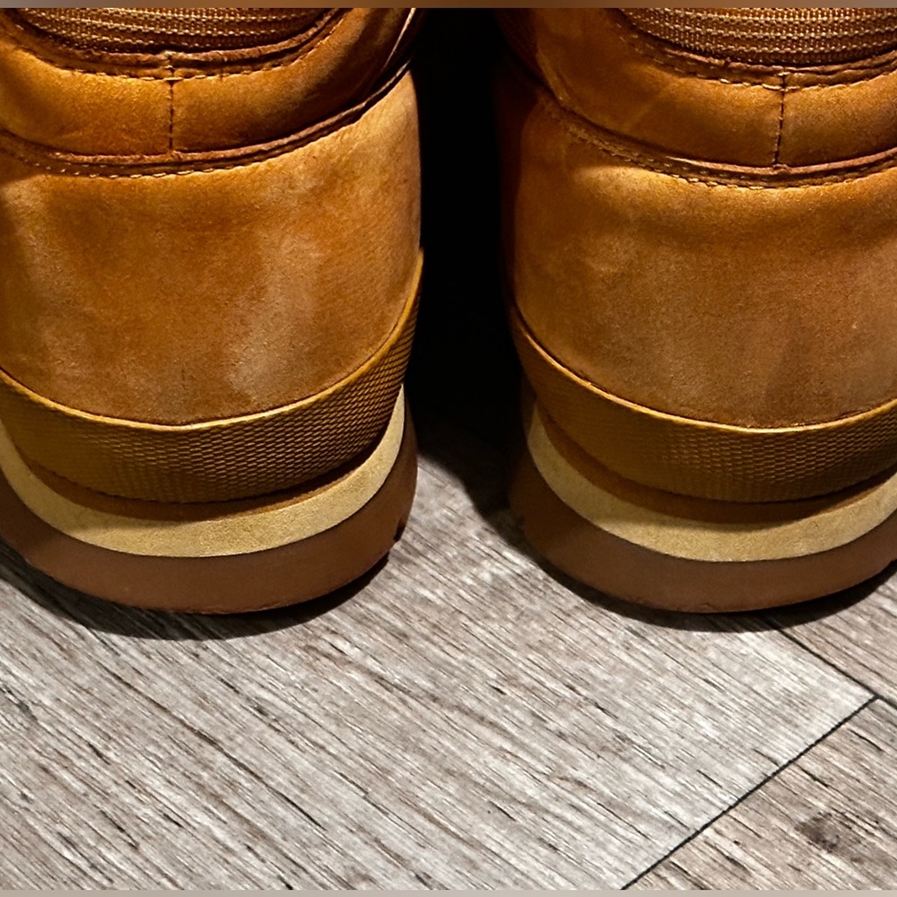 Wheat Field Timbs - Picture 5 of 7